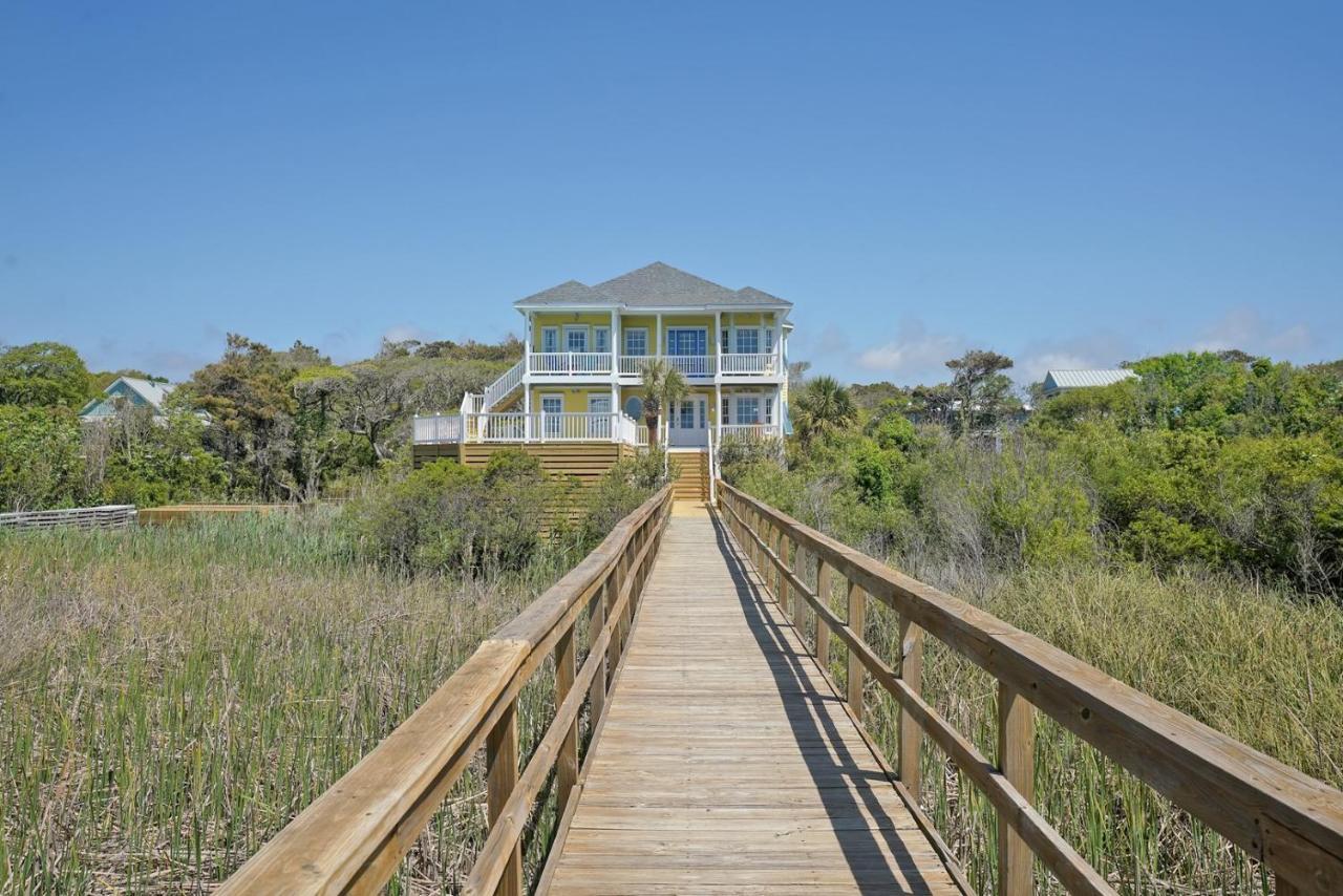 Luck & Laughter Villa Oak Island Ngoại thất bức ảnh